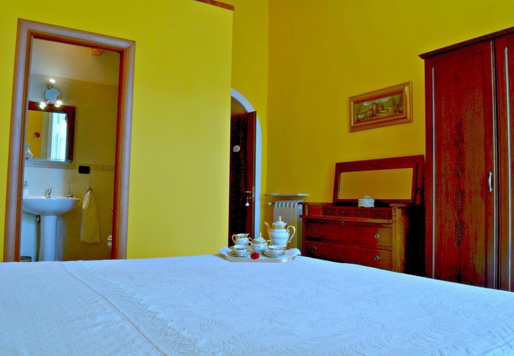 Bed and Breakfast A Casa Di Mamma à Naples Extérieur photo